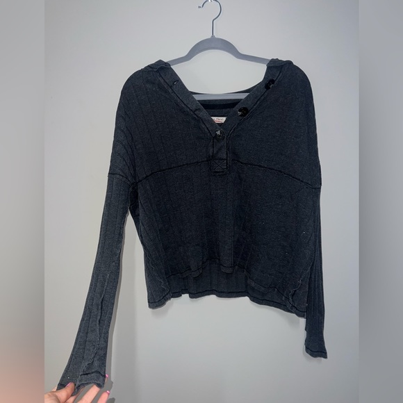 Free People Gray Long sleeve Too - Picture 3 of 6